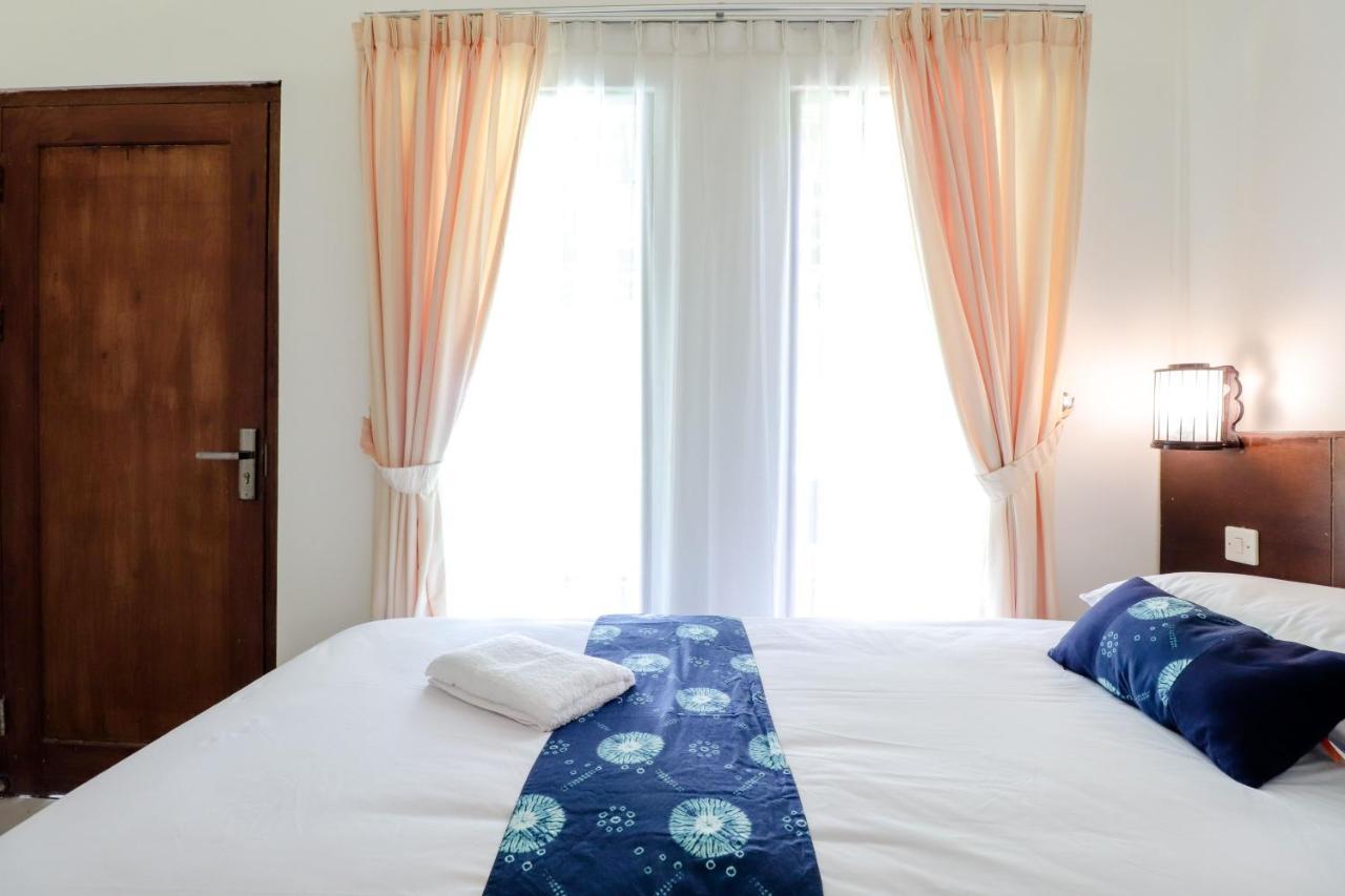 Balkondes Kenalan Hotel Magelang Ngoại thất bức ảnh