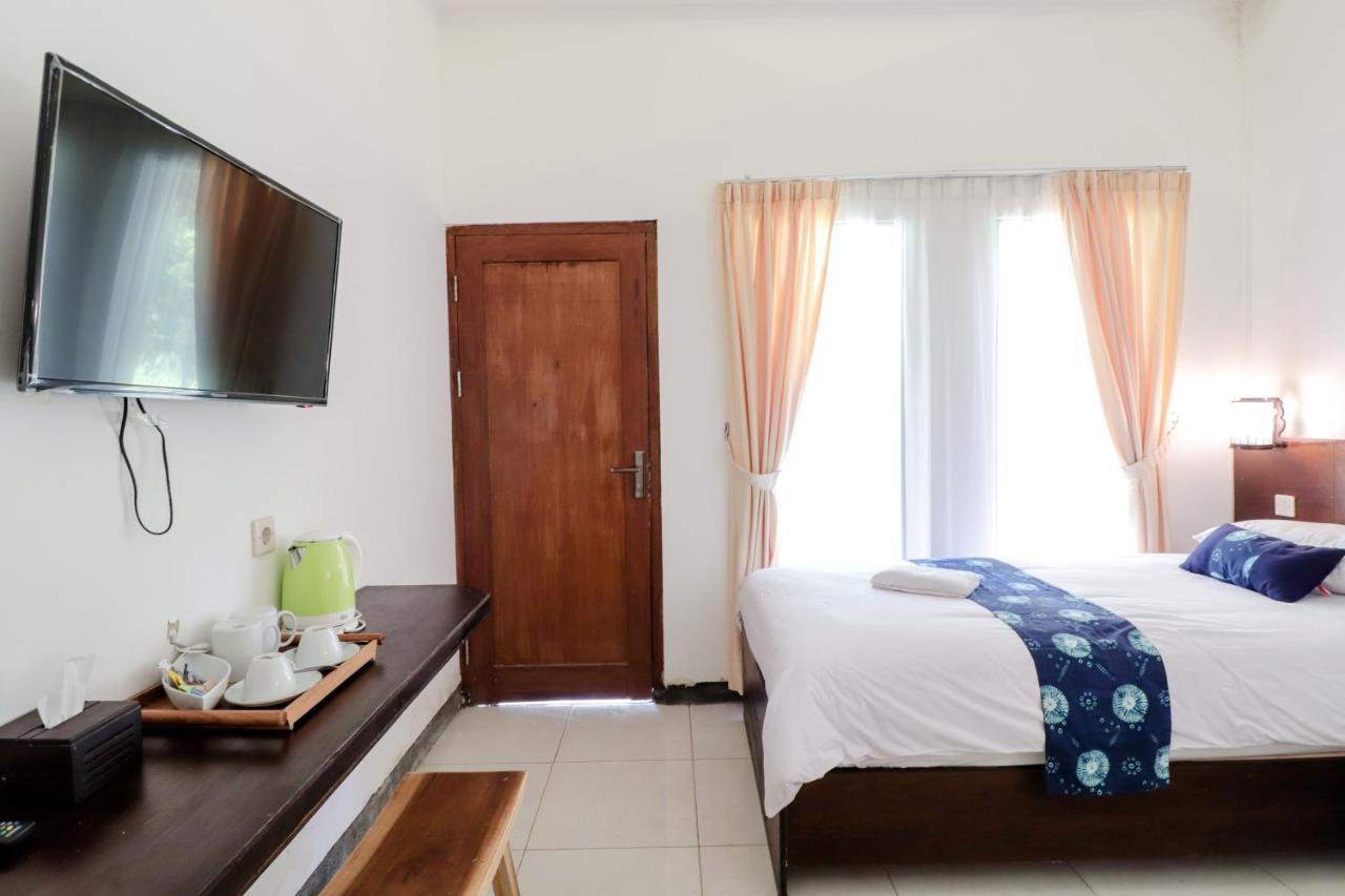Balkondes Kenalan Hotel Magelang Ngoại thất bức ảnh