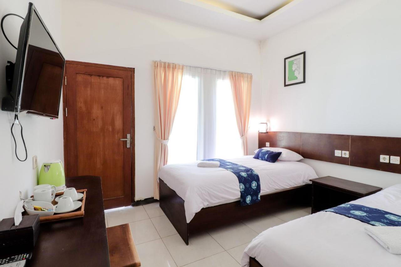 Balkondes Kenalan Hotel Magelang Ngoại thất bức ảnh